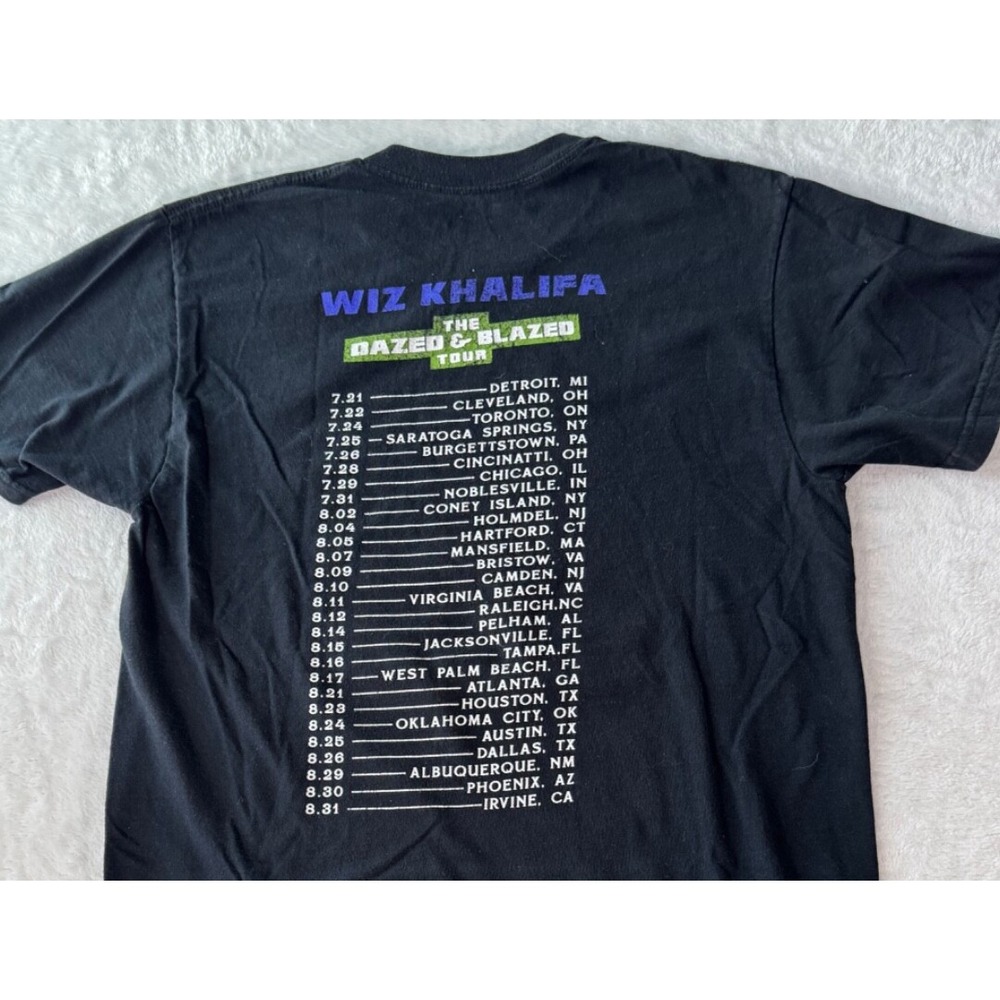 Wiz Khalifa Dazed & Blazed T-Shirt 2018 Hip Hop Tour Double Sided Medium Purple - Picture 10 of 11